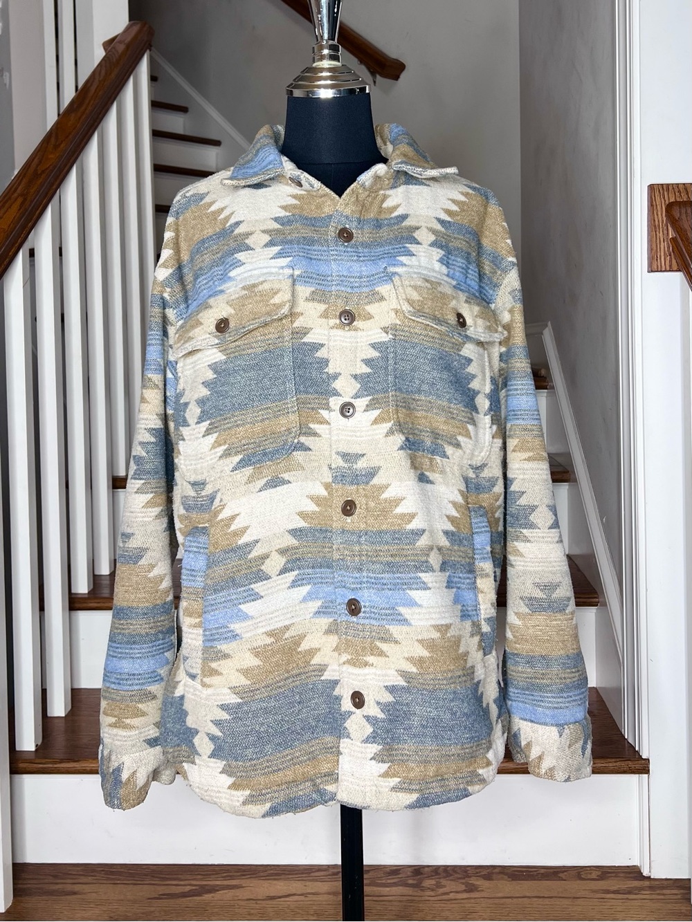 American Eagle Super Soft Printed Shacket Oversized Fit Aztec Jacket Men’s M - Picture 2 of 8
